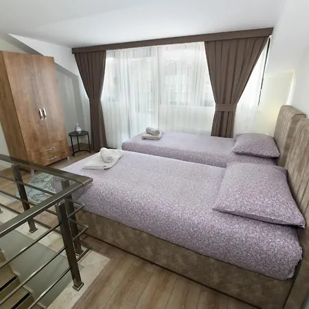 Space 4* Istanbulská provincie